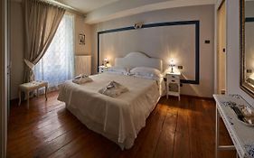 Antico Palazzo Boutique Hotel